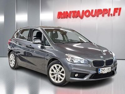 Käytetty BMW 225 Active Tourer iPerformance 224 HP (164 kW) 2017 Harmaa Tila-auto