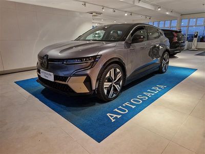 Harmaa Käytetty 2022 Renault Mégane IV Iconic Viistoperä | 26 900 €