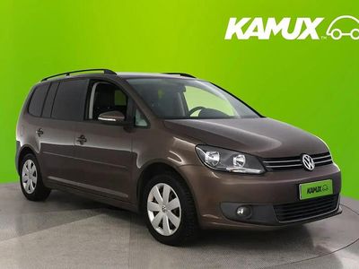 Käytetty 2011 VW Touran Tila-auto | 5 680 € (Hieman kallis)