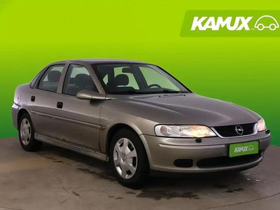 Käytetty Opel Vectra 101 HP (74 kW) 1999 Hopea / harmaa Sedan