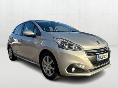 Käytetty Peugeot 208 Active 82 HP (60 kW) 2018 Harmaa Viistoperä