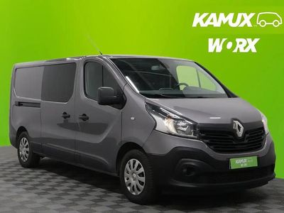 Hopea / harmaa Käytetty 2017 Renault Trafic Tila-auto | 8 890 € (Kallis)