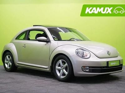 Käytetty VW Beetle Design 105 HP (77 kW) 2015 Hopea / harmaa Viistoperä