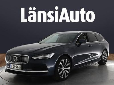 Käytetty 2022 Volvo V90 Business Edition Farmari | 29 980 € (Perustarjous)