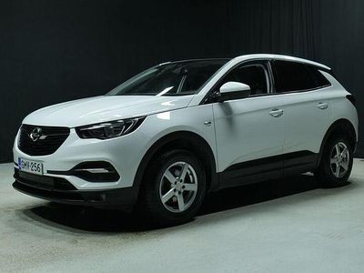 Valkoinen Käytetty 2018 Opel Grandland X Enjoy Katumaasturi | 15 900 € (Kallis)