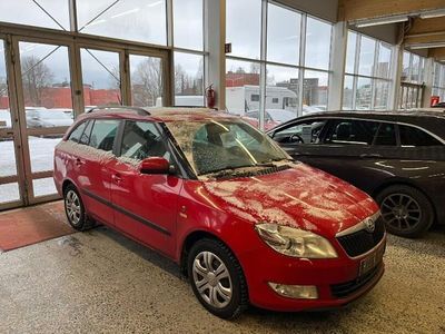 Käytetty Skoda Fabia Fresh 86 HP (63 kW) 2014 Punainen Farmari