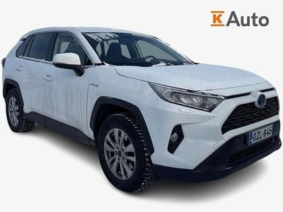 Käytetty Toyota RAV4 Hybrid Active 222 HP (163 kW) 2020 Katumaasturi