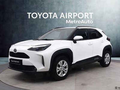 Käytetty Toyota Yaris Cross Edition 116 HP (85 kW) 2024 Valkoinen Katumaasturi