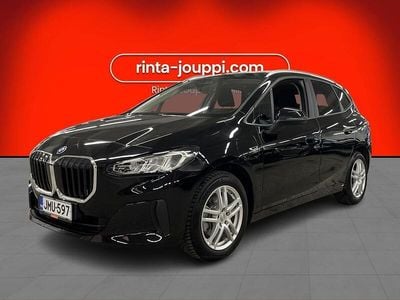 Käytetty 2023 BMW 225 Active Tourer Tila-auto | 32 280 € (Perustarjous)