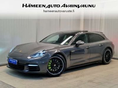 käytetty Porsche Panamera 4 E-Hybrid Sport Turismo