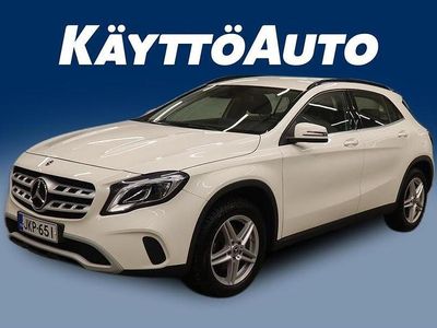 Valkoinen Käytetty 2018 Mercedes GLA180 Business Katumaasturi | 23 990 € (Perustarjous)