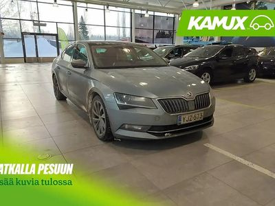 Käytetty Skoda Superb Business Line 150 HP (110 kW) 2018 Hopea / harmaa Sedan