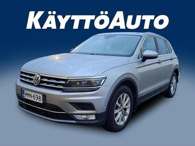 Harmaa Käytetty 2016 VW Tiguan Highline Katumaasturi | 19 750 € (Hieman kallis)