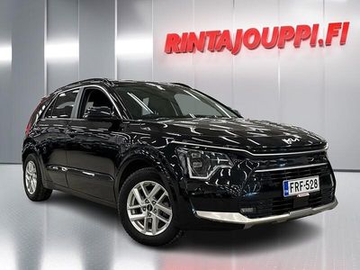 Käytetty Kia Niro Premium 141 HP (103 kW) 2023 Musta Katumaasturi