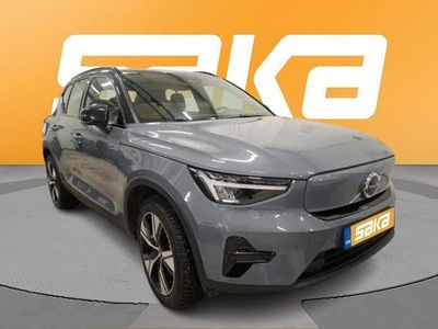 Käytetty 2023 Volvo XC40 Core Katumaasturi | 28 900 € (Perustarjous)