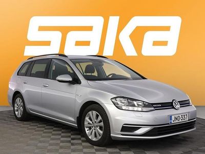 Käytetty VW Golf VIII Comfortline 131 HP (96 kW) 2020 Farmari