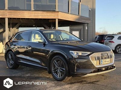 Käytetty 2020 Audi e-tron Katumaasturi | 29 880 € (Perustarjous)