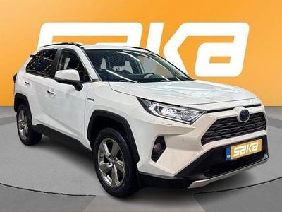 Käytetty Toyota RAV4 Hybrid Premium 155 HP (114 kW) 2019 Katumaasturi