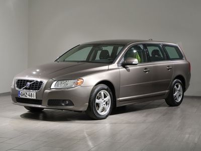 käytetty Volvo V70 D5 AWD aut Momentum