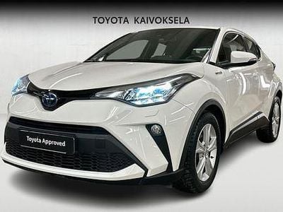 Käytetty Toyota C-HR Active 122 HP (89 kW) 2022 Valkoinen Katumaasturi