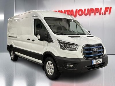 Valkoinen Uusi 2025 Ford E-Transit Trend Van | 72 675 €