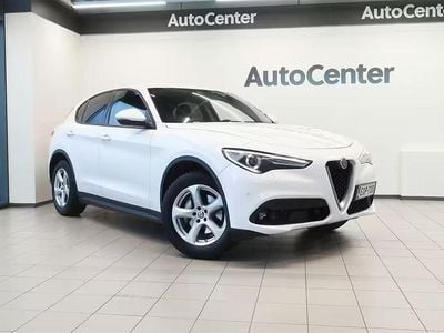 Valkoinen Käytetty 2017 Alfa Romeo Stelvio Super Katumaasturi | 23 800 €