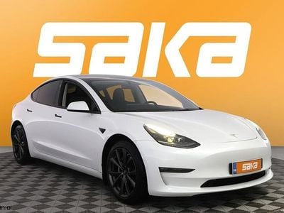 Käytetty 2022 Tesla Model 3 Sedan | 28 700 € (Perustarjous)