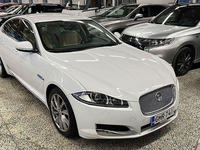 Käytetty Jaguar XF 241 HP (177 kW) 2013 Valkoinen Sedan
