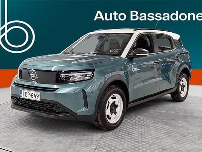 Käytetty 2025 Opel Frontera Edition Katumaasturi | 26 480 €