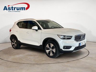 Valkoinen Käytetty 2021 Volvo XC40 Business Edition Katumaasturi | 28 390 € (Hyvä tarjous)