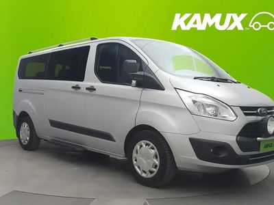 Käytetty Ford Tourneo Trend 131 HP (96 kW) 2017 Hopea / harmaa Tila-auto