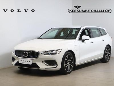 Käytetty 2022 Volvo V60 Inscription Farmari | 39 700 € (Kallis)