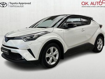 Valkoinen Käytetty 2018 Toyota C-HR Katumaasturi | 17 490 € (Perustarjous)