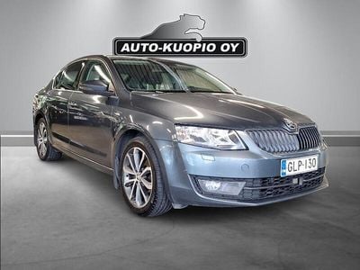 Harmaa Käytetty 2015 Skoda Octavia Viistoperä | 8 480 € (Hieman kallis)