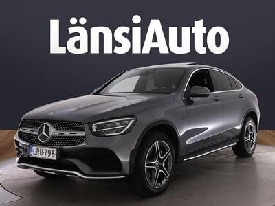 Käytetty Mercedes GLC300e AMG 211 HP (155 kW) 2021 Harmaa Coupe - kaksiovinen
