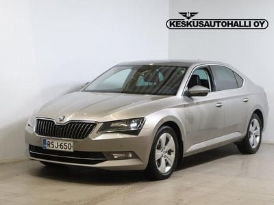 Ruskea Käytetty 2016 Skoda Superb Style Sedan | 18 900 € (Kallis)