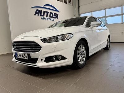 Valkoinen Käytetty 2016 Ford Mondeo Trend Viistoperä | 13 290 € (Hieman kallis)