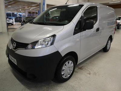Hopea Käytetty 2015 Nissan NV200 Tila-auto | 7 900 €