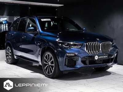 käytetty BMW X5 M-Sport xDrive45e / Adapt.Vak / Ambient Valot / Ilma-Alusta / P.Kamera / Sensatec Kojelauta / Rahoitus / Vaihto /