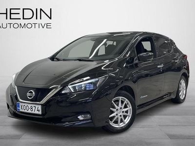 Käytetty Nissan Leaf N-Connecta 80 kW (109 HP) 2018 Musta Viistoperä