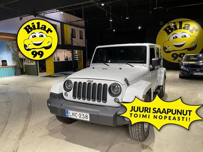 käytetty Jeep Wrangler Unlimited Sahara 2,8CRD * Alpine-Audio / Nahkasisusta / Navi / Koukku / Lohko / P-Tutka / Harvinainen ja hieno! * - *OSTA NYT, MAKSA HEINÄKUUSSA!* -