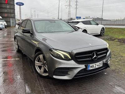 Harmaa Käytetty 2016 Mercedes E220 Sedan | 25 900 € (Kallis)