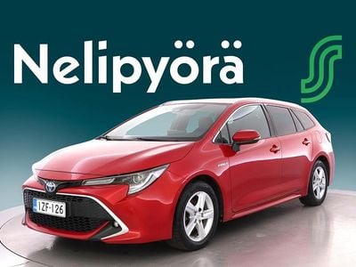 Käytetty Toyota Corolla Style 122 HP (89 kW) 2020 Punainen Farmari