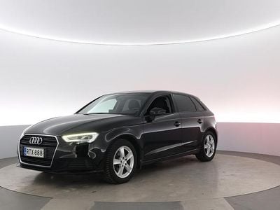 Käytetty Audi A3 Sportback Business 150 HP (110 kW) 2019 Viistoperä