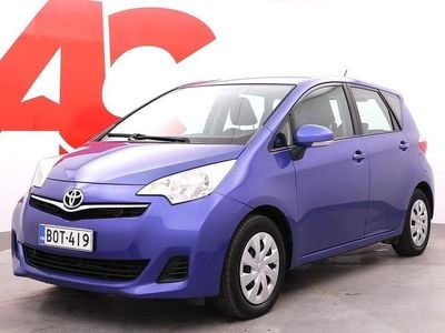 Sininen Käytetty 2011 Toyota Verso-S Multidrive S Tila-auto | 9 990 € (Kallis)