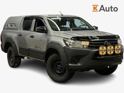 Käytetty Toyota HiLux Active 150 HP (110 kW) 2018 Hopea Nouto