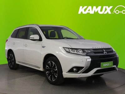 Käytetty Mitsubishi Outlander P-HEV Instyle 121 HP (88 kW) 2016 Valkoinen Farmari