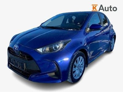 Sininen Käytetty 2024 Toyota Yaris Active Viistoperä | 20 400 € (Hyvä tarjous)
