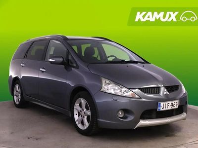Käytetty Mitsubishi Grandis 136 HP (100 kW) 2009 Hopea / harmaa Tila-auto