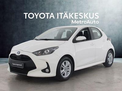Valkoinen Käytetty 2022 Toyota Yaris Active Viistoperä | 18 490 € (Perustarjous)